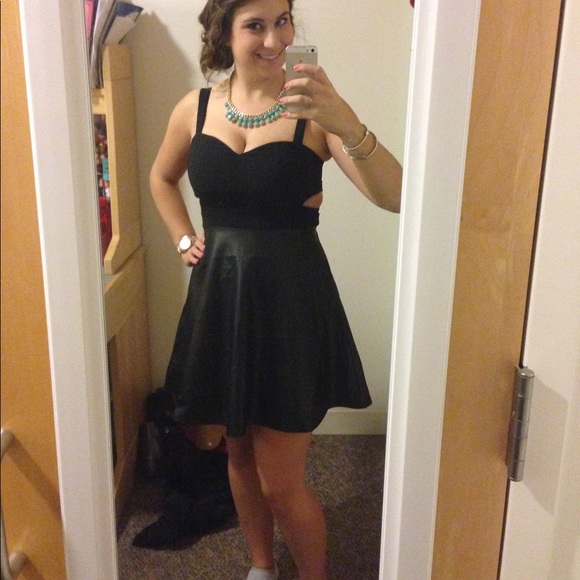 Leather Dress - Picture 3 of 3